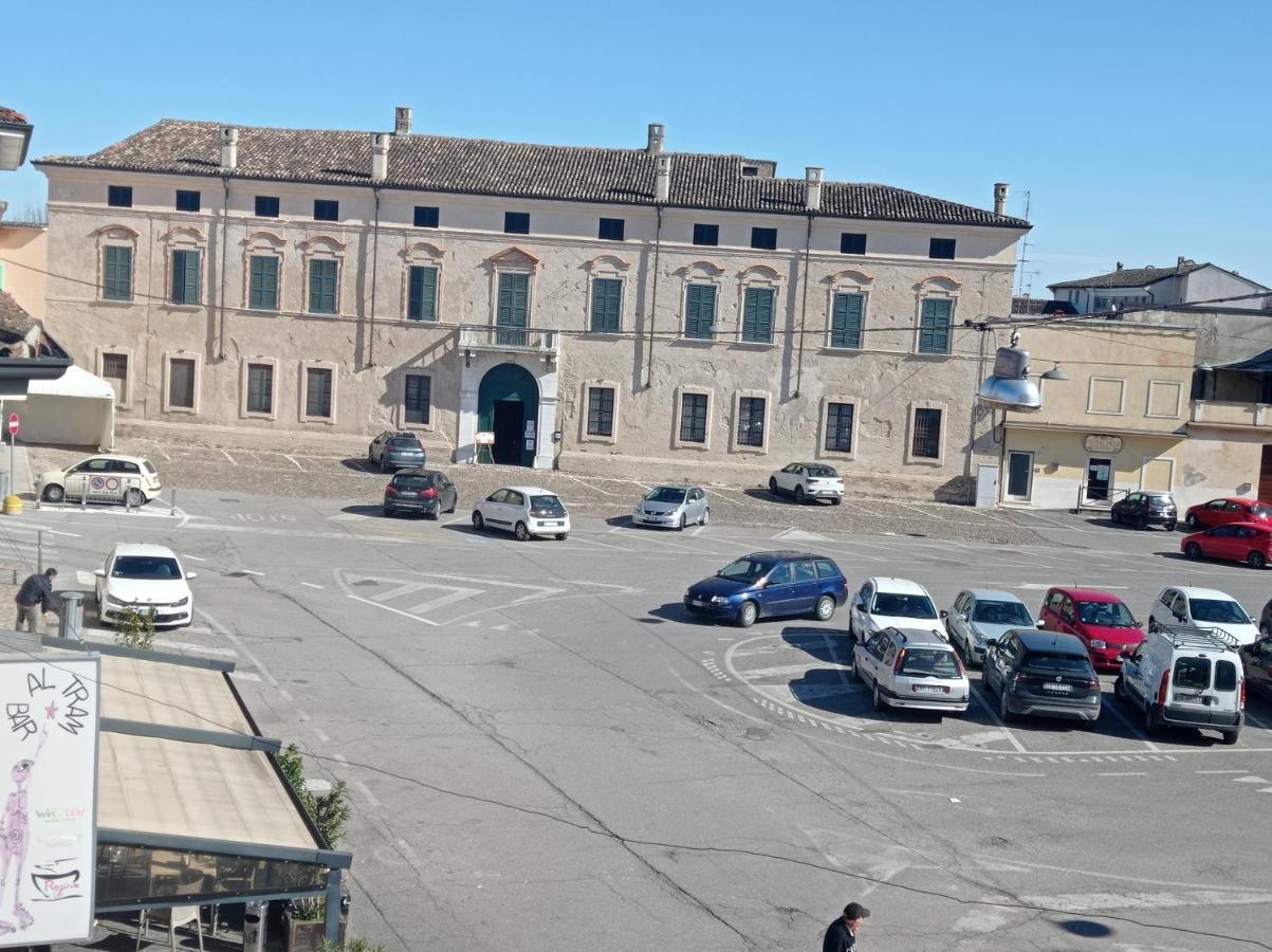 Apartament House Piazza Vittoria Medole Zewnętrze zdjęcie